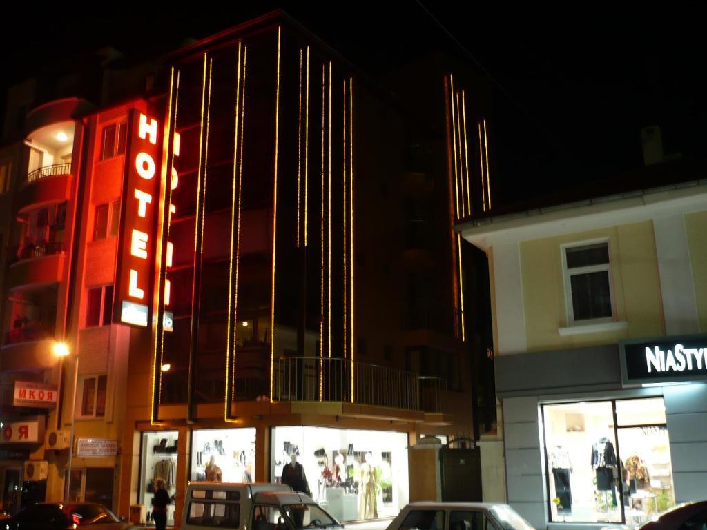 Citius Hotel Varna Exterior photo